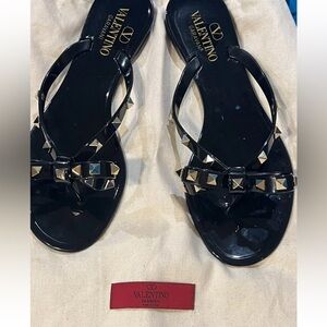 Valentino Garavani Black Rockstud PVC Jelly Flip flops Size 39 U.S. 8 Brand New